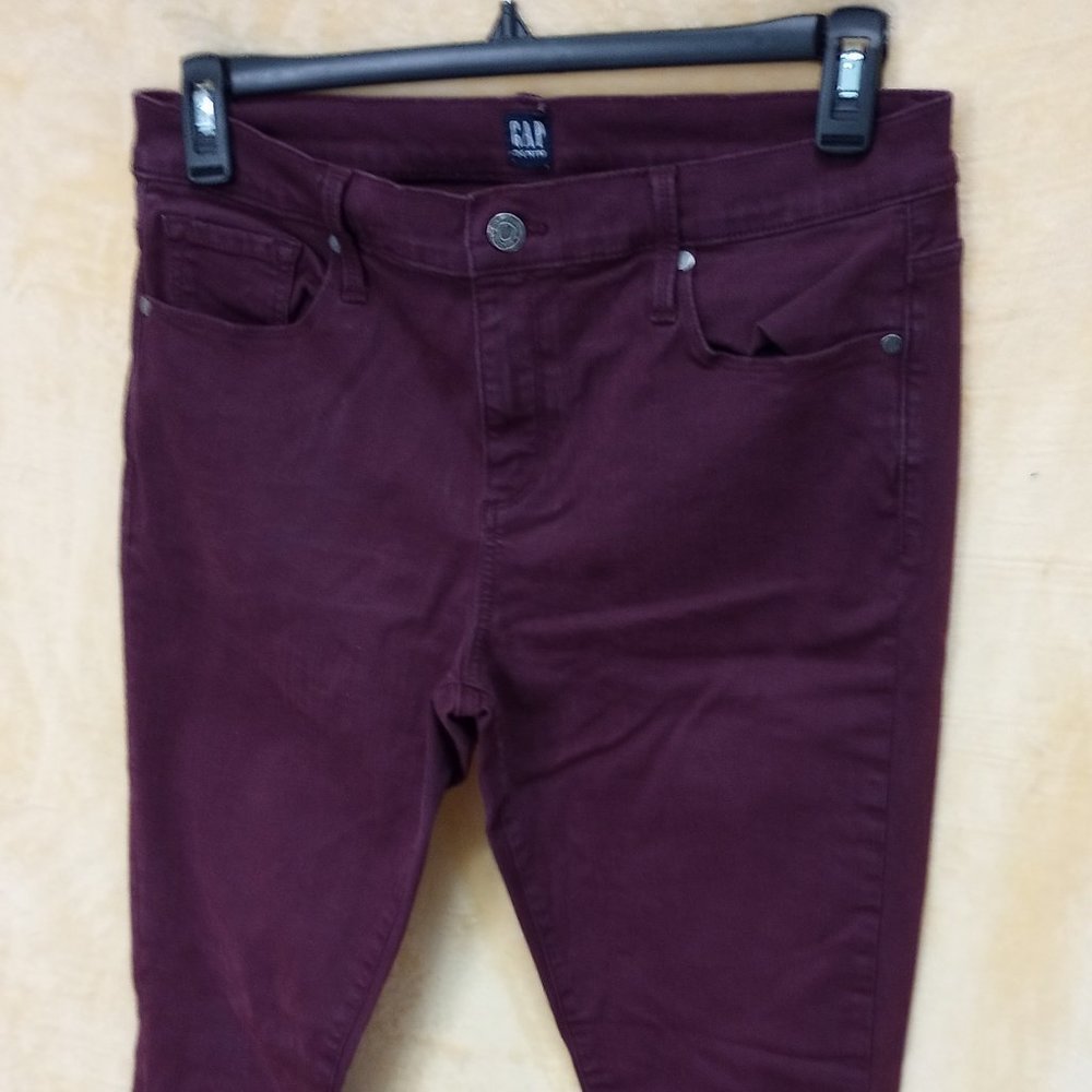 Gap Denim - Maroon True Skinny - 32 Regular - Jeans